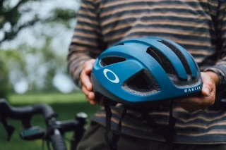 Zapůjčení cyklistické přilby - 1. den